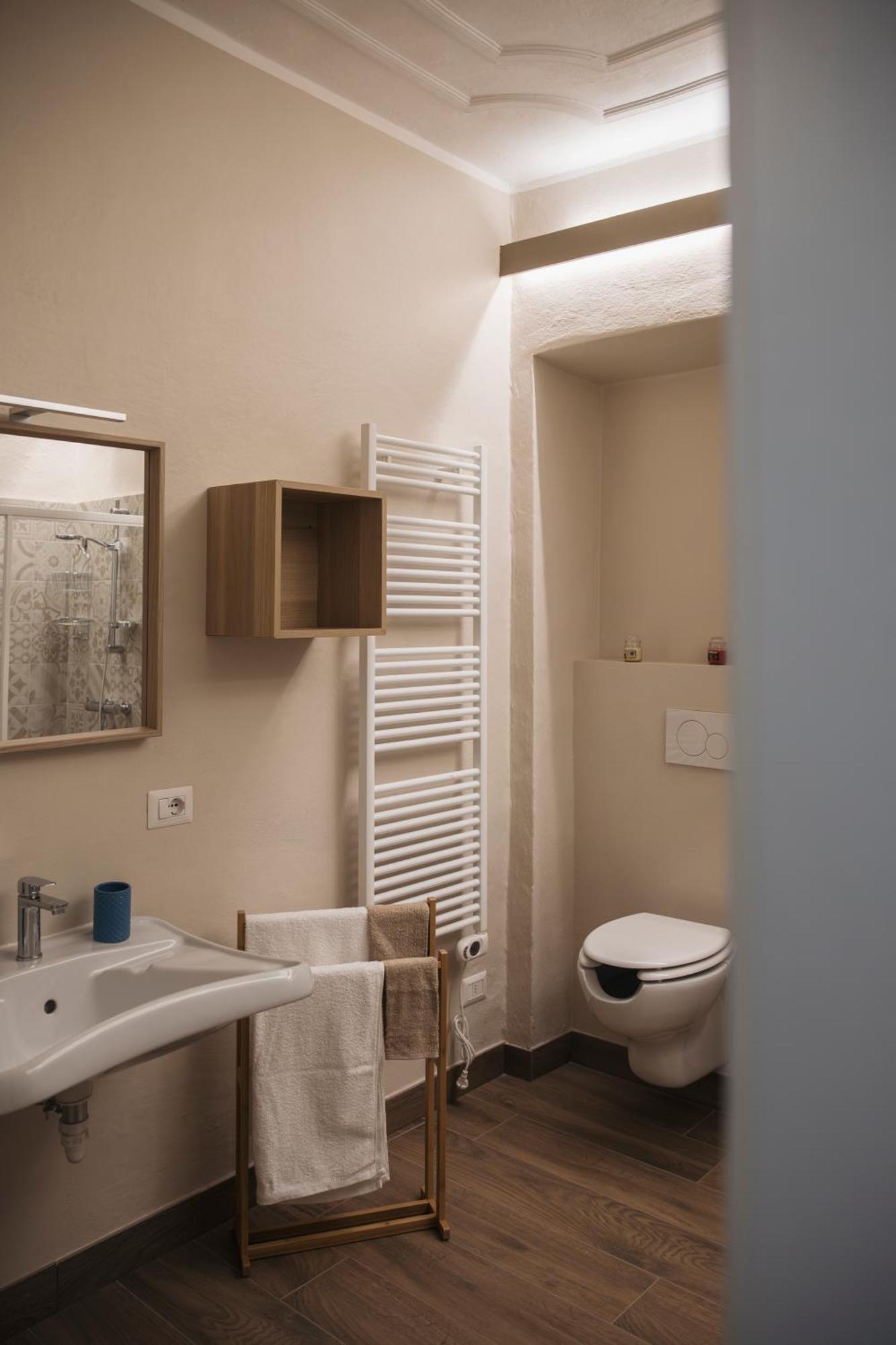 La Favola Hotell Soriso Exteriör bild
