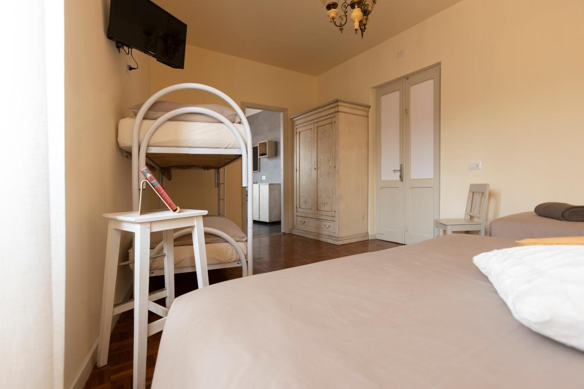 La Favola Hotell Soriso Exteriör bild